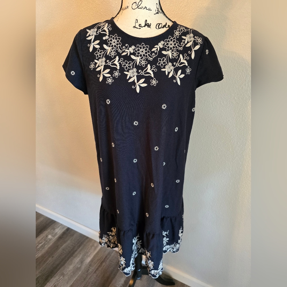 J. Jill The Date-Night Dress Embroidered Flouce Jersey Knit Shortsleeve Navy M